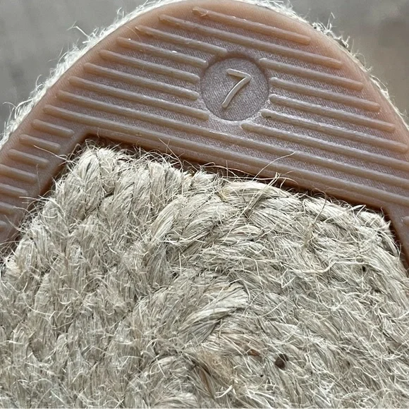 Lauren Ralph Lauren Buckle Tie Wedge Heel Espadrille Shoes Womens Size 7 - Picture 10 of 12